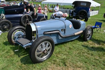 1930 Bugatti Type 45 Grand Prix Racer, David North and Daniel North, Easton, MD, 2021 Radnor Hunt Concours d'Elegance (0597)