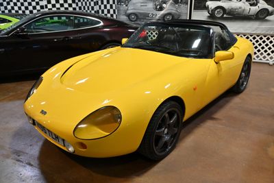 1998 TVR Griffith presented by Jon Tribe (2497)
