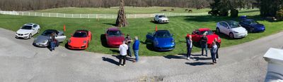 I took this panoramic shot after three cars had left. One car is not in the picture. (2048)