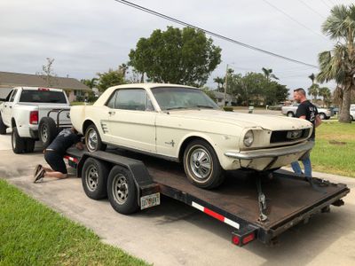 Kevin and Devin pick up the Mustang