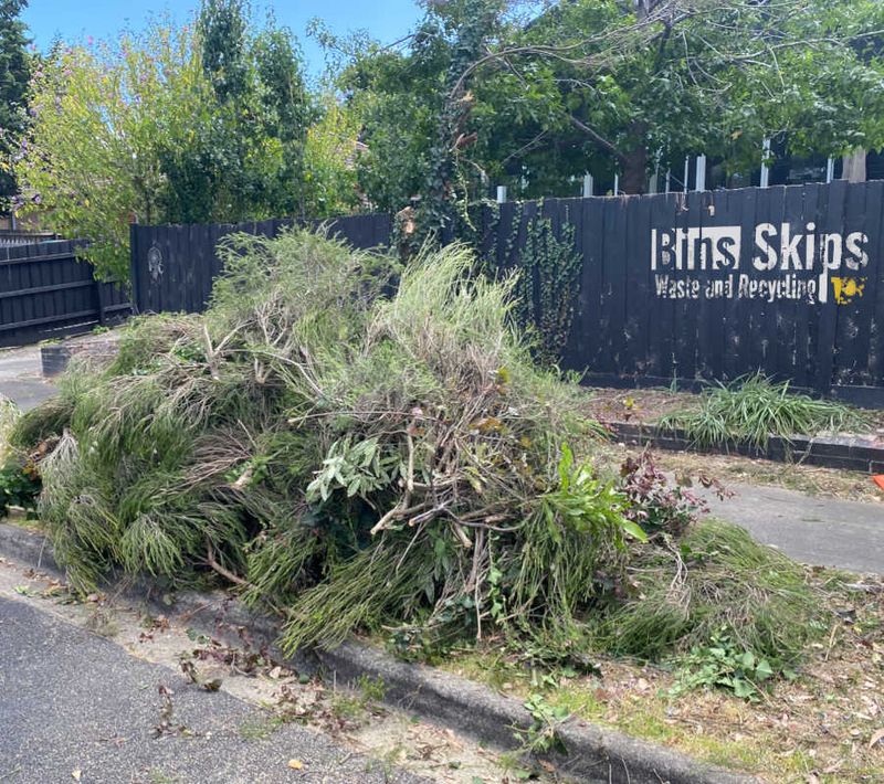 Green Waste roadside in Mornington VIC 3931