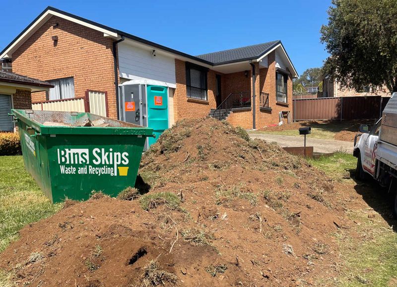 Minto mud and grass for disposal