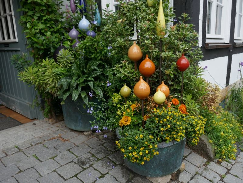 Decoration