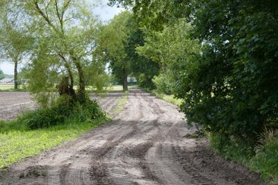 Post road