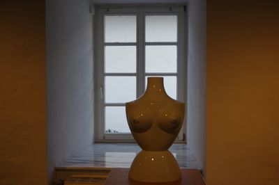 Bust