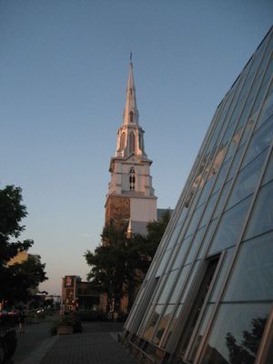 La salle Desjardins-Telus ne dépare pas la cathédrale
