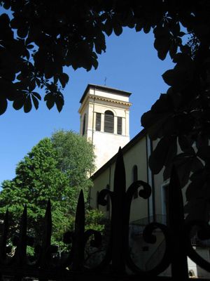 Sauf erreur, il s'agit de l'cole musique, attenante  la cathdrale St-Pierre