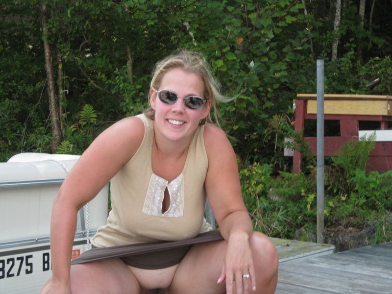 Jenny upskirt  (36).JPG