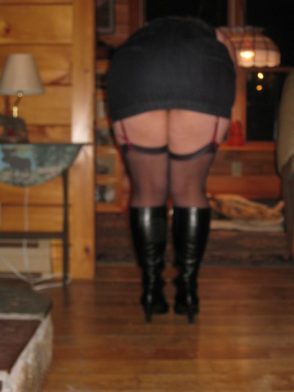 Jenny upskirt  (38).JPG