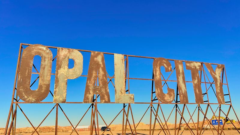 Coober Pedy, one of the hottest places on earth (52 degree celcius in November 2023!)