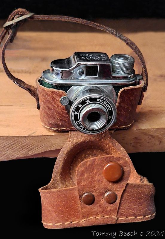 1950s CMC Mini Camera (Green)