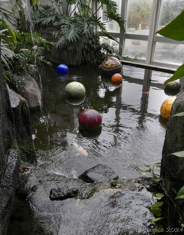 Chihuly floating glass globes 