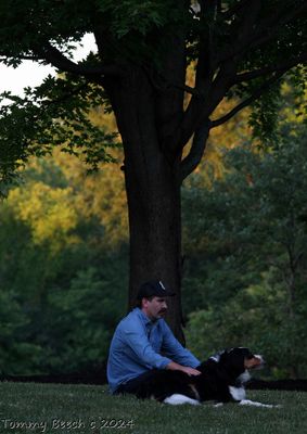 Summer in the shade with your best friend