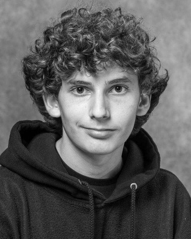 RJR - Headshots-1510.jpg