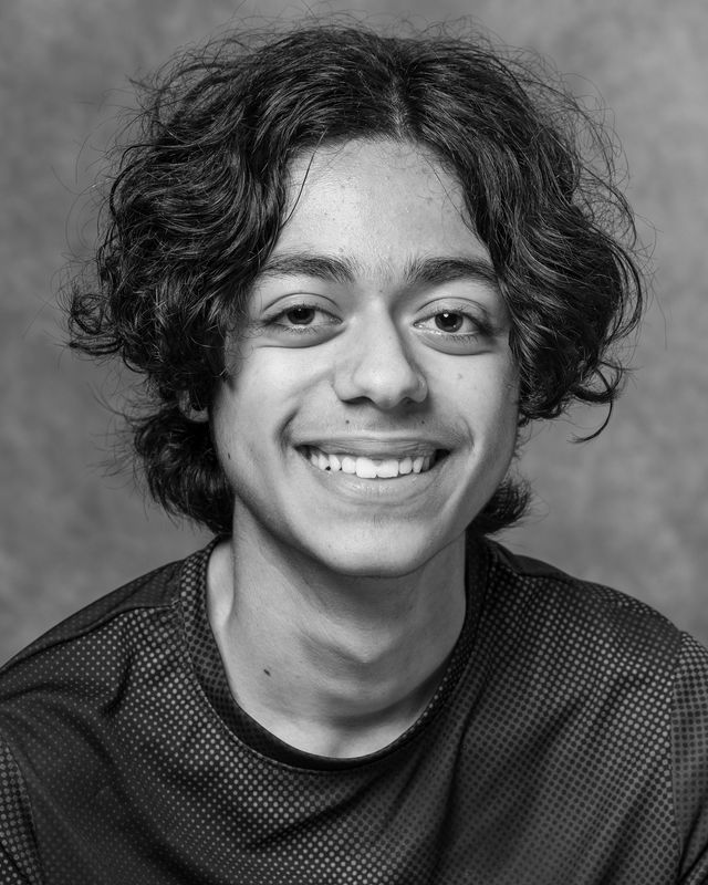 RJR - Headshots-1597.jpg