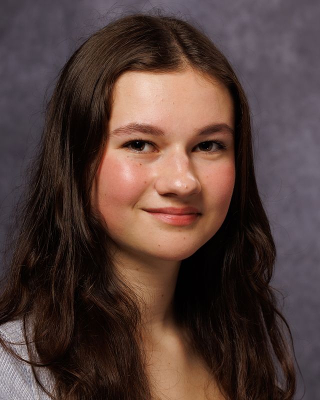 RJR - Headshots-1410.jpg