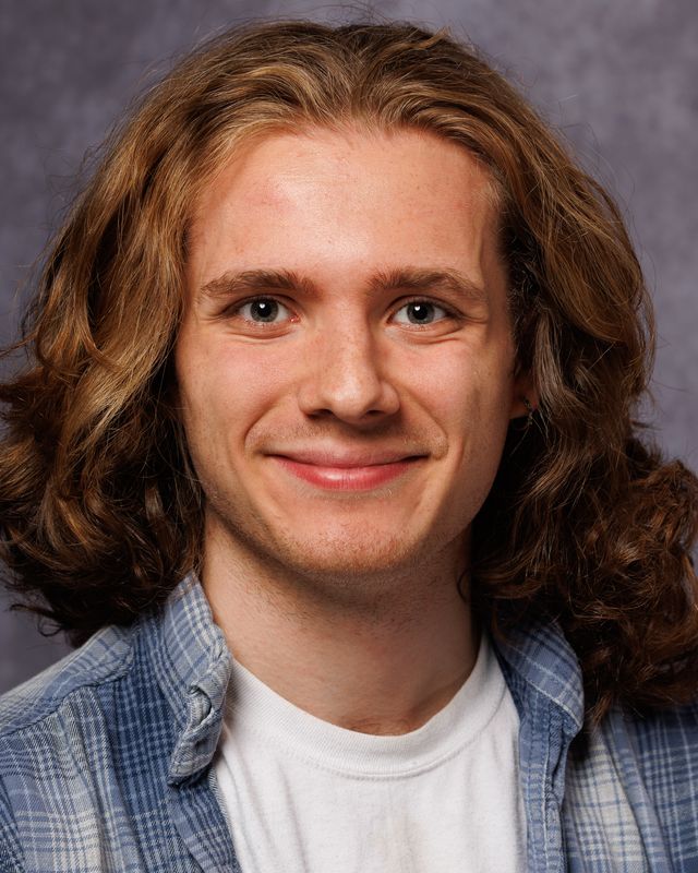 RJR - Headshots-1627.jpg