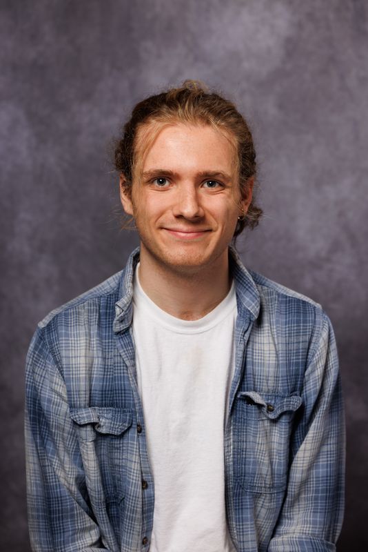 RJR - Headshots-1617.jpg
