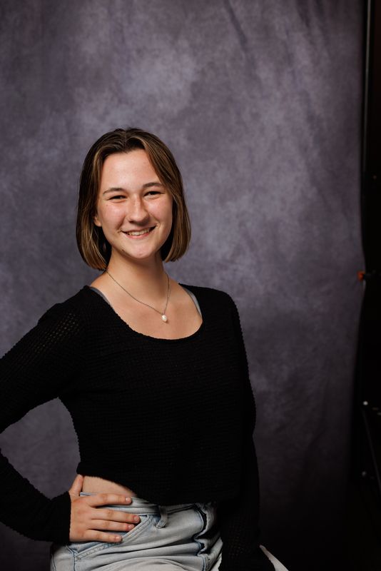 RJR - Headshots-1806.jpg