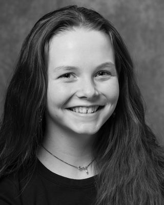 RJR - Headshots-1677.jpg