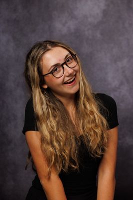 RJR - Headshots-1424.jpg