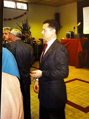 Claude, un directeur important chez Elf Aquitaine