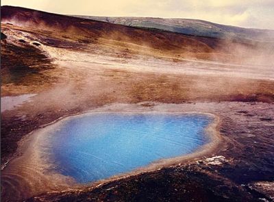 Le puits d'origine du geyser de Geysir