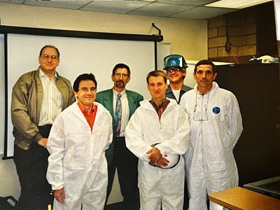 Les visiteurs de l'usine ATO-NA de Riverview
