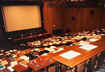 Un amphi bien rempli pour écouter le Dr. jmo parler de photochimie