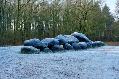 Cold stones