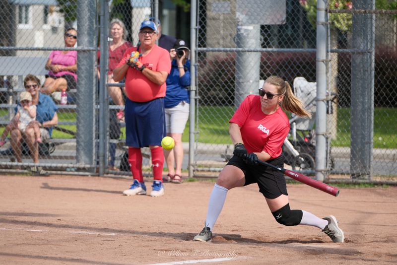 Sian Bradwell Softball Tournament Final-041.jpg