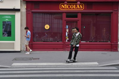 City surfer