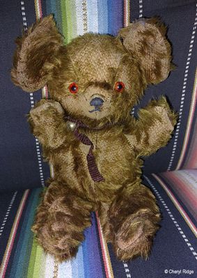 vintage Knickerbocker teddy bear