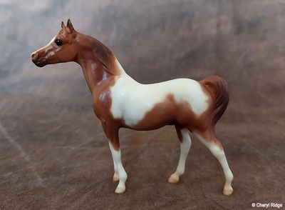 Breyer Stablemate G1 Arab Stallion - chestnut tobiano