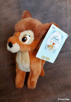 Gund standing Bambi
