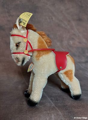 Steiff horse