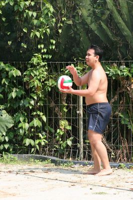 Serve2.jpg