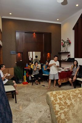 003_Family New Year Bandung 2010_2011.JPG