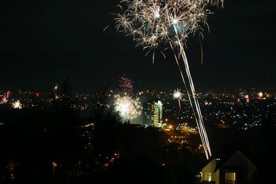 042_Family New Year Bandung 2010_2011.jpg