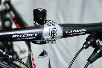 Carbon ATX Bike (12).jpg