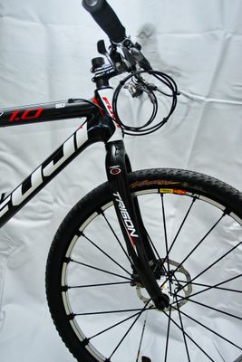Carbon ATX Bike (3).jpg