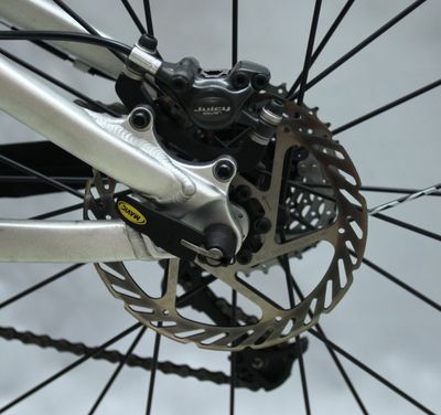 Giant Trance X0 Black (3).jpg