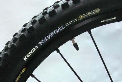 Giant Trance X0 Black (32).jpg