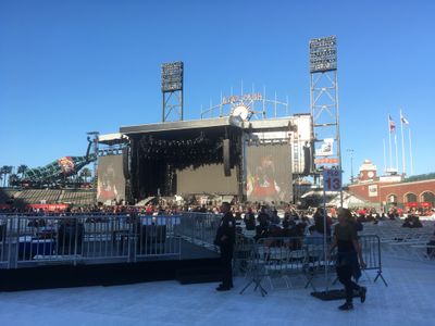 GNR 2016-08-09 AT&T Park SF