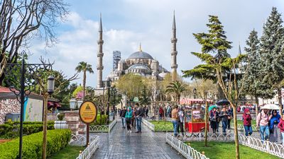 Istanbul Walkabout