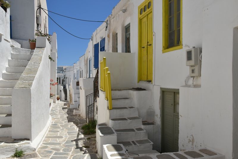 In the alleys of Kastro.