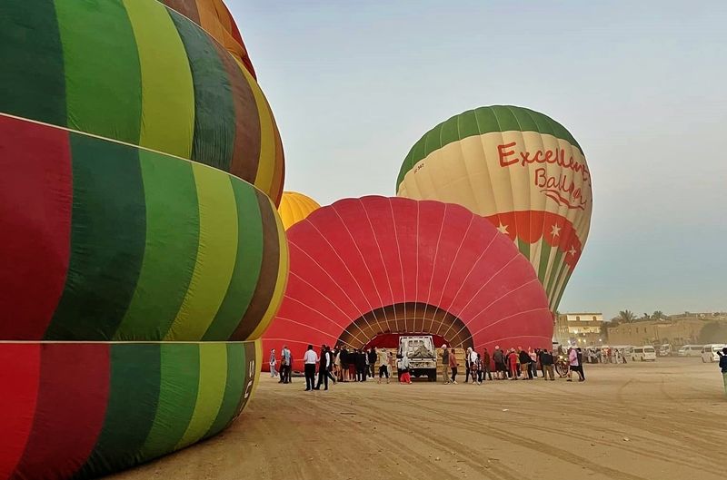 Hot air balloon over Luxor.