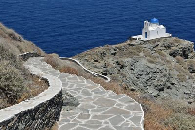 The church of the Seven Martyrs (Eftamartiros) at Kastro.