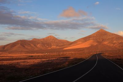 Road to Tindaya