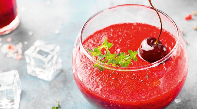 Kaltschale: Die erfrischende Suppe für heiße Tage